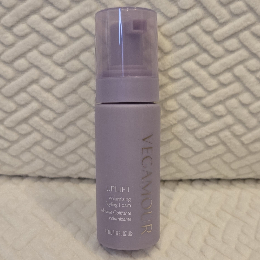 5/$25, Free: Vegamour UPLIFT Volume Styling Foam For Fine, Flat, & Thinning Hair - Picture 11 of 11